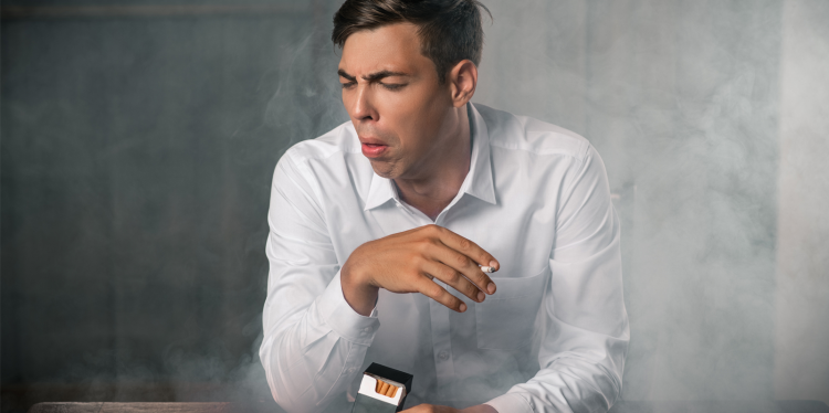Tosse da fumo, irritazione e catarro: quali rimedi?