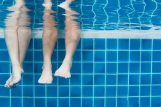 Gambe e cattiva circolazione: i sintomi e cosa fare
