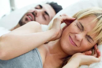 Apnea notturna, cos’è, sintomi e come dormire meglio