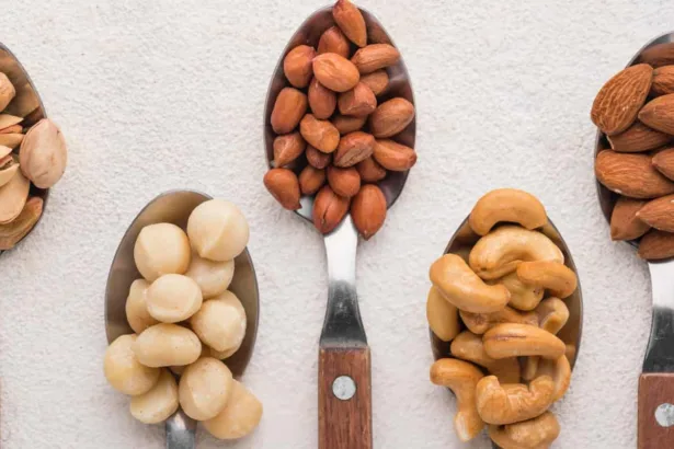 Frutta secca, benefici, proprietà e tipologie