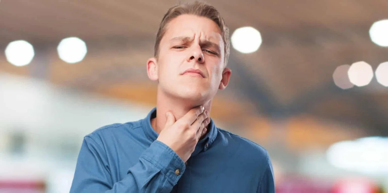 Far passare il mal di gola in poche ore è possibile? Rimedi e consigli