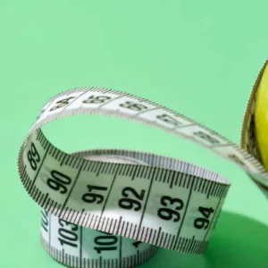 Deficit calorico e perdita di peso controllata: a cosa fare attenzione