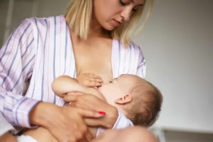 Cibi da evitare durante l&rsquo;allattamento: cosa non mangiare per la salute di mamma e neonato