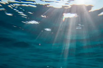 Acqua del mare: un rimedio naturale utile per l’igiene nasale