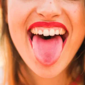 Tipi di lingua: cosa rivelano aspetto e colore della lingua