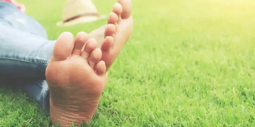 Bruciore ai piedi d'estate: cause e rimedi efficaci