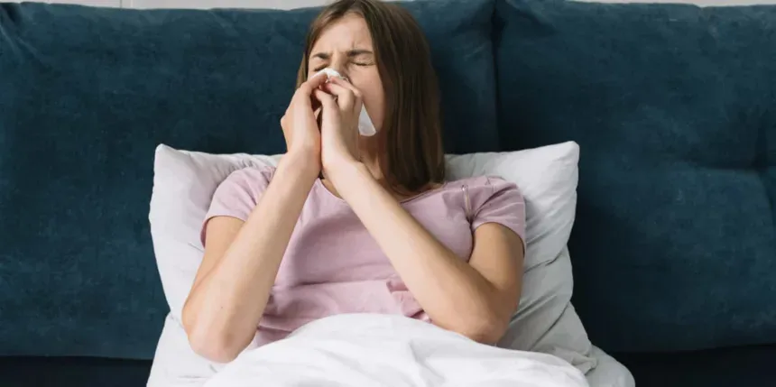 Starnuti continui al mattino, allergie autunnali o raffreddore: cosa fare?